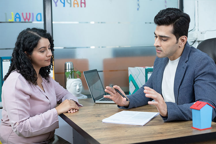 Who We Are - P R Capital Investment